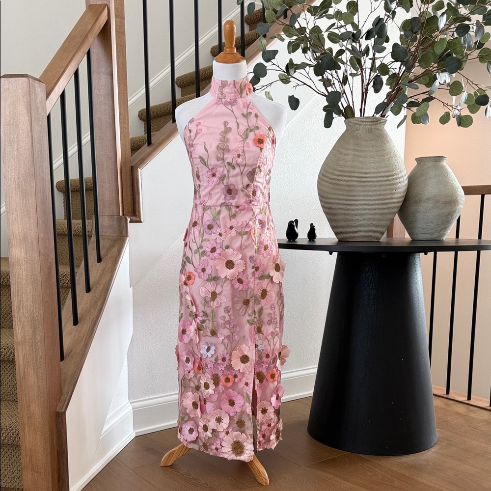 Lulus Pink Floral Embroidered Midi Dress, 3D Appliqué Halter Size: small - Picture 2 of 11